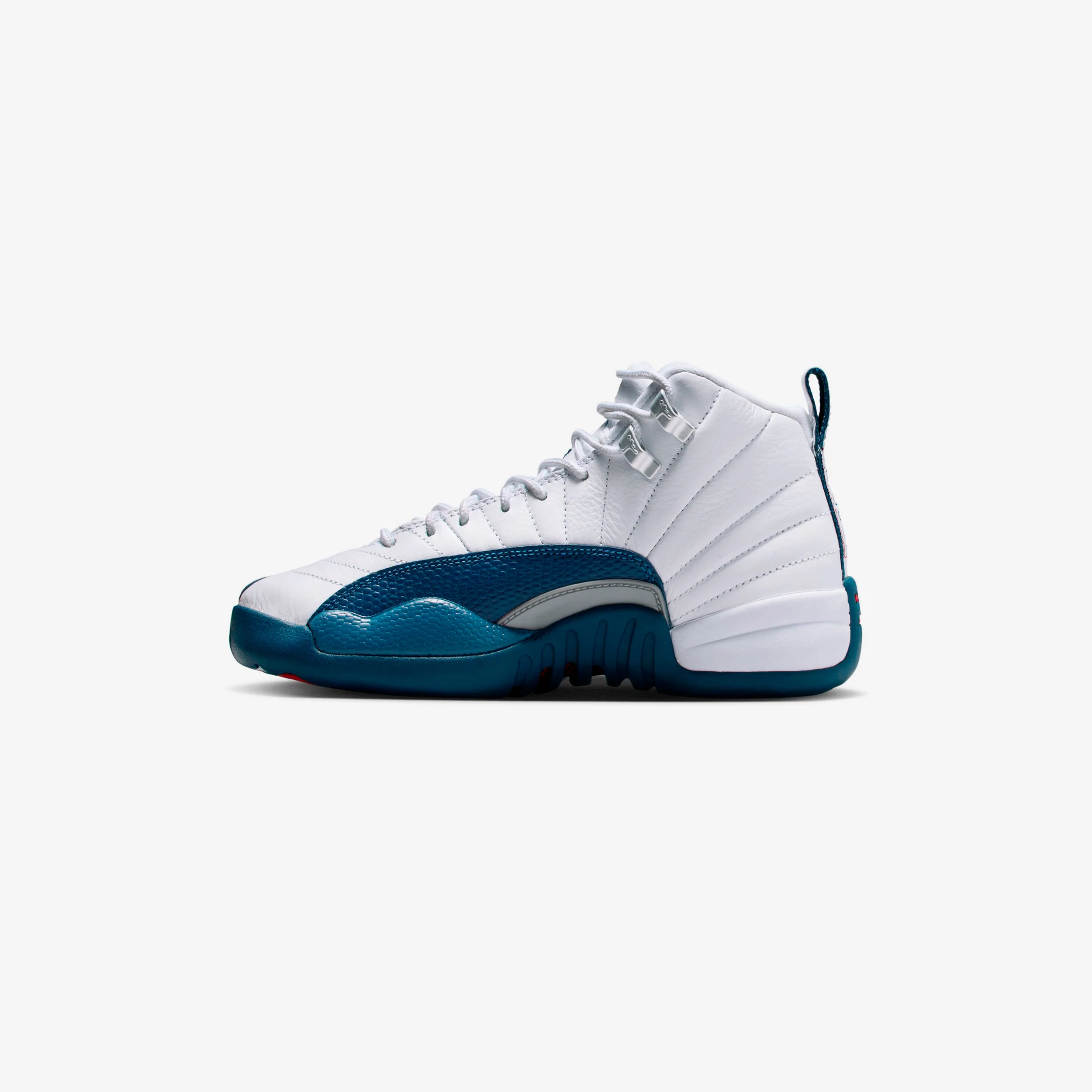 Air Jordan 12 Retro Big Kids (GS) - Image 4