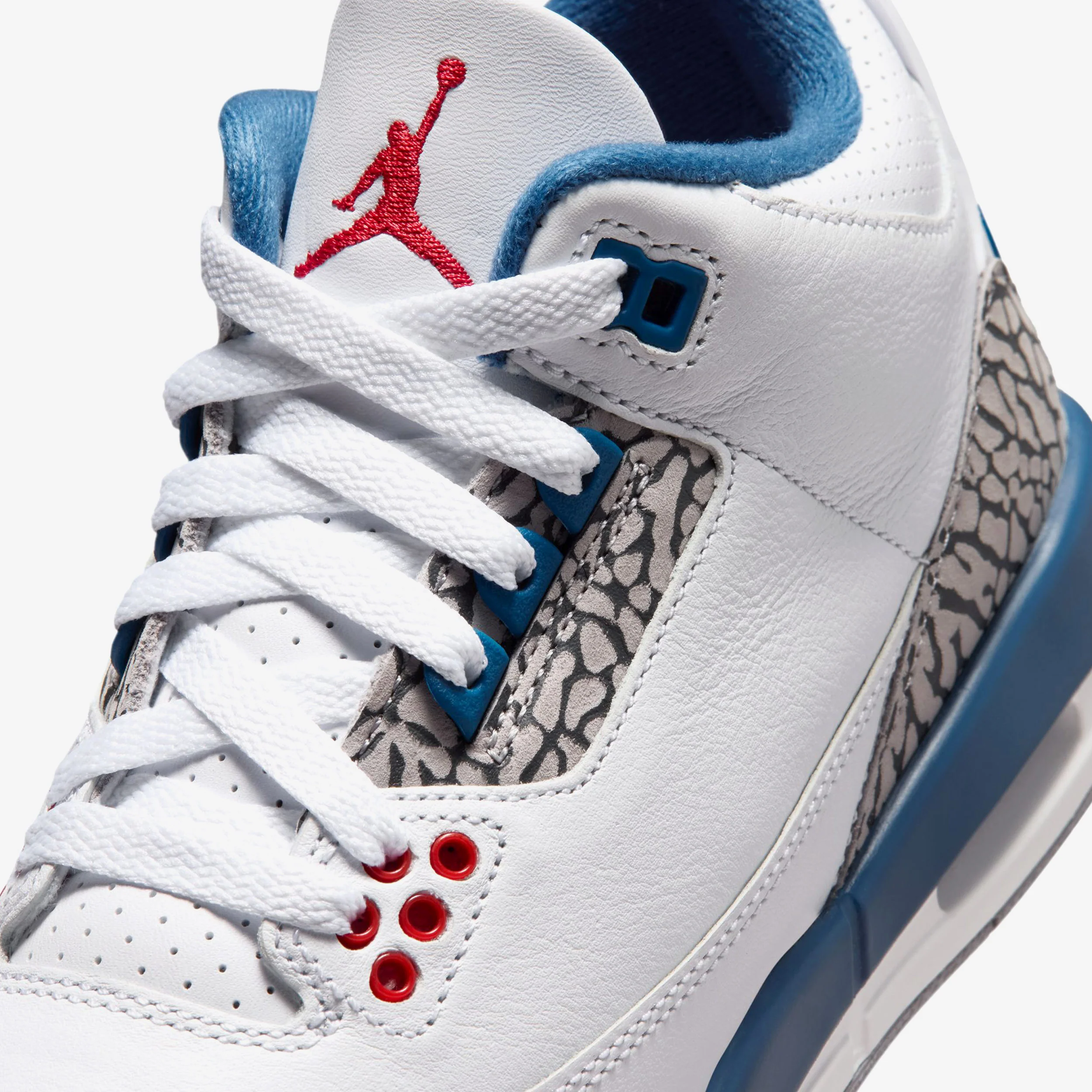 Air Jordan 3 Retro "True Blue" Big Kids (GS) - Image 6