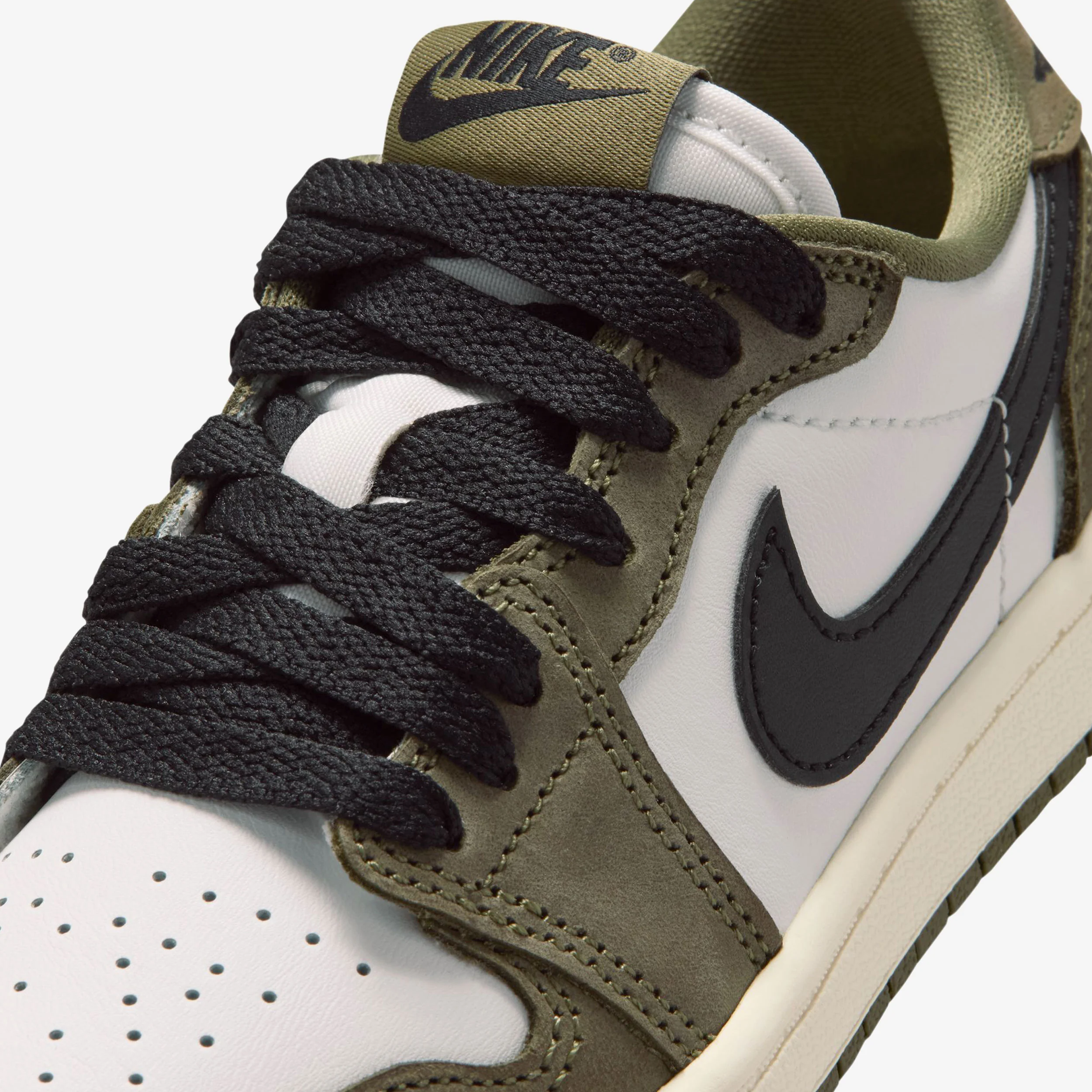 Jordan 1 Retro Low OG "Medium Olive" Little Kids (PS) - Image 6