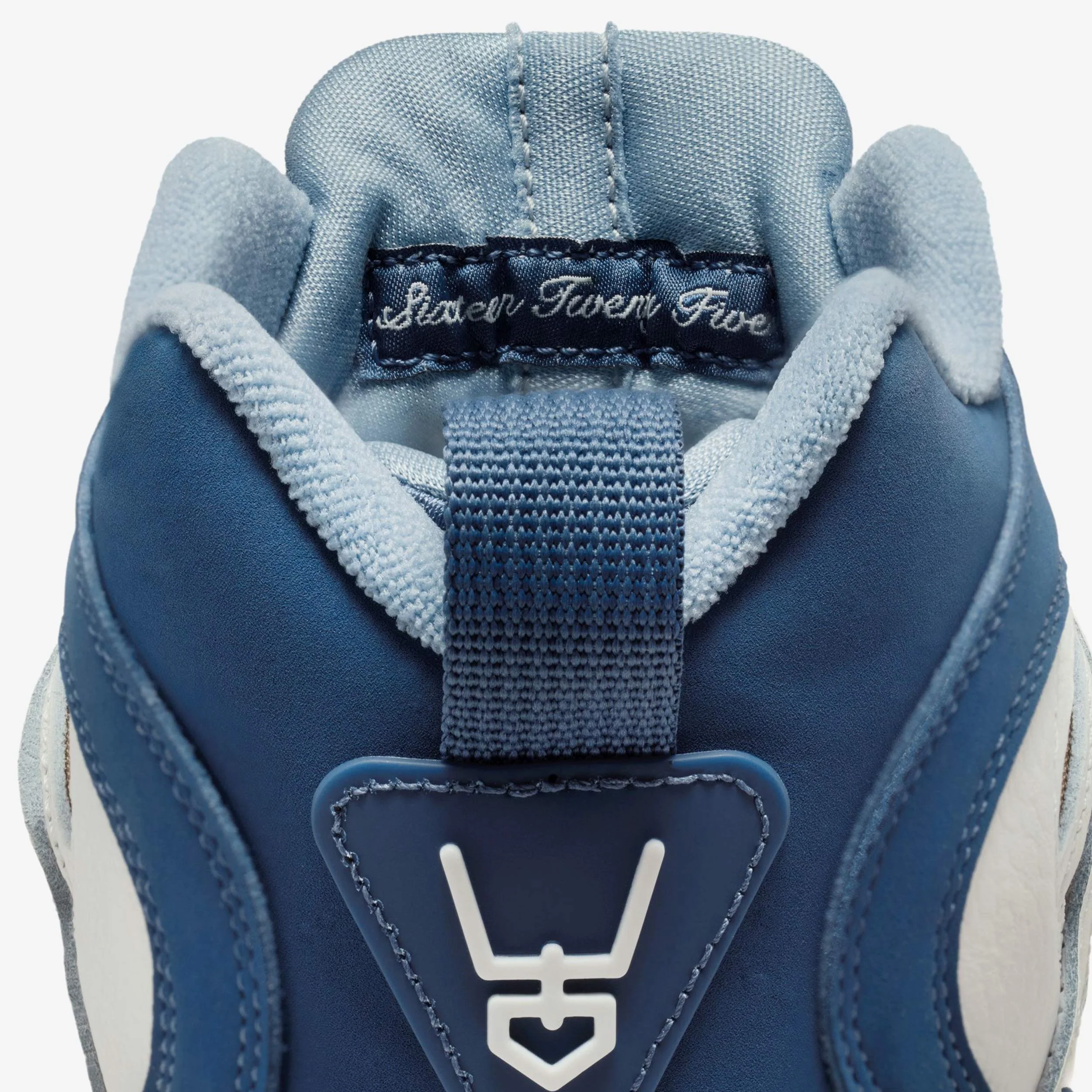 Air Diamond Turf 2 - Image 9